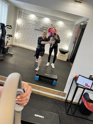 CORE Pilates Reformer, Barre, Trening EMS